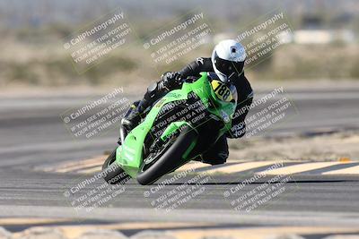 media/Jan-15-2026-Racers Edge (Thu) [[dfebeb70ab]]/3-B Group/Session 2 (Turn 11)/